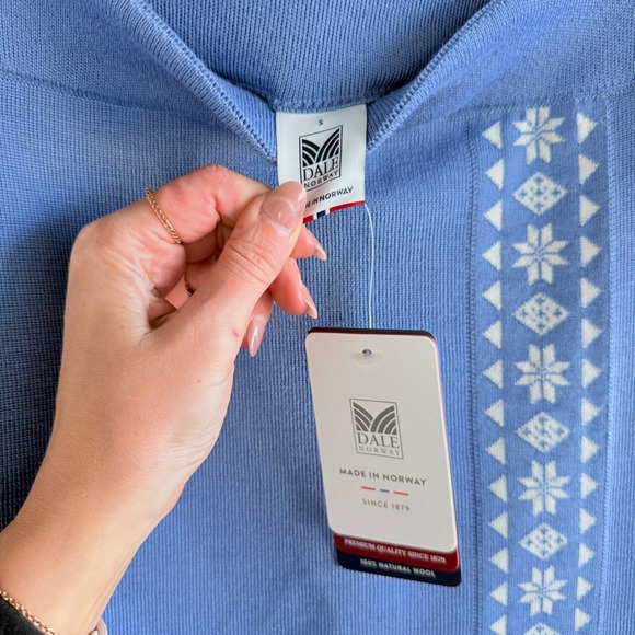 Dale of Norway Skirt 100% Wool Snowflake Graphic Mini Scandinavian Nordic S NWT - Picture 4 of 9